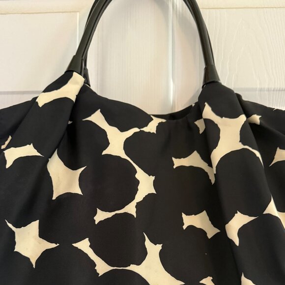 Authentic Kate Spade Stevie Diaper/Baby Bag - Includes Changing Pad! - Picture 2 of 12